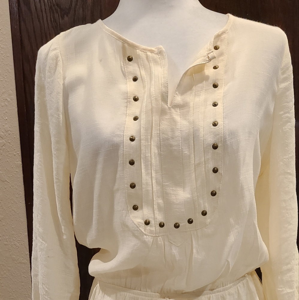 Spoiled blouse. Casual party